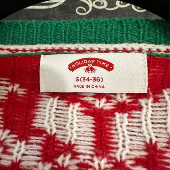 Holiday Time Christmas Santa featured red white green sweater size small 34-36 - Picture 5 of 5